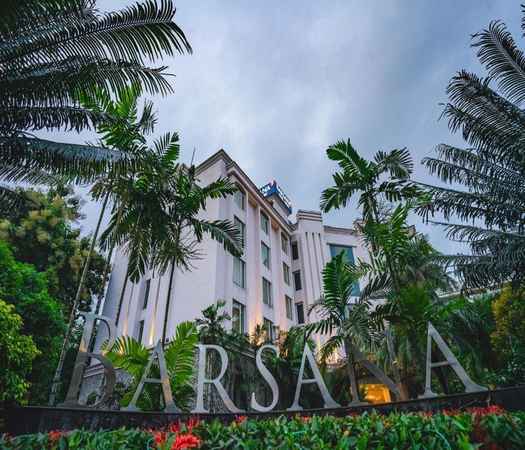 Barsana Hotel & Resort Сіліґурі Екстер'єр фото