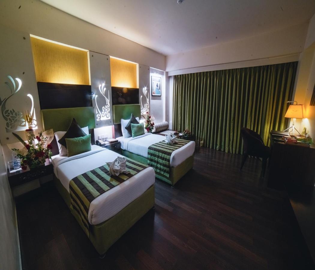 Barsana Hotel & Resort Сіліґурі Екстер'єр фото